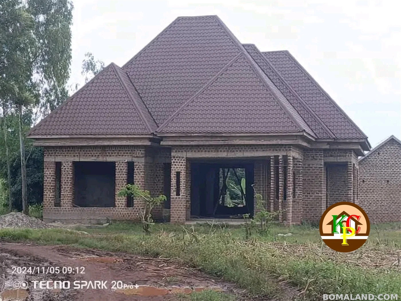 4 bedroom Shell House for sale in Buwenge Jinja Uganda