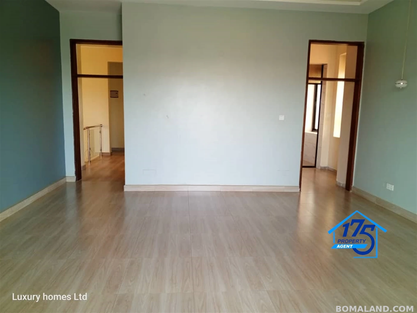 6 bedroom Duplex for sale in Kira Wakiso Uganda