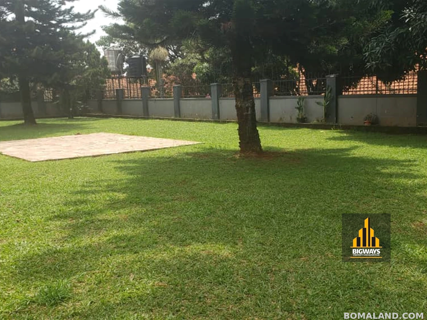 4 bedroom Bungalow for sale in Lubowa Wakiso Uganda