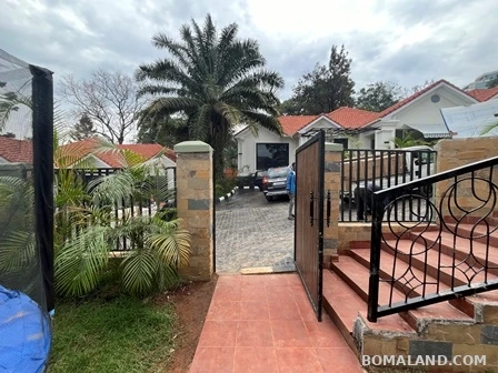 4 bedroom Bungalow for rent in Nakasero Kampala Uganda