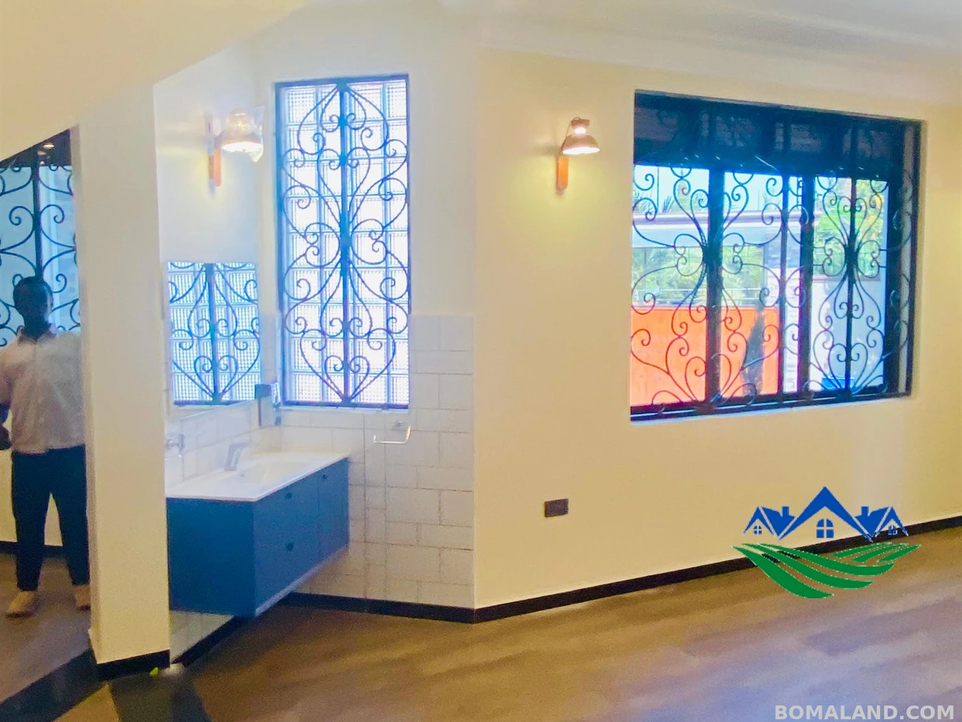 5 bedroom Mansion for sale in Munyonyo Wakiso Uganda