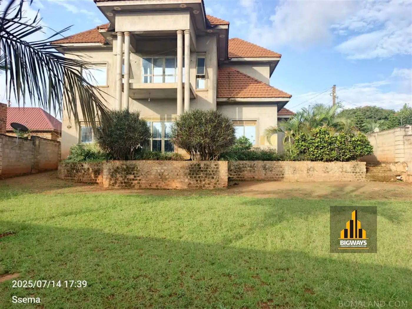5 bedroom Storeyed house for sale in Kireka Wakiso Uganda