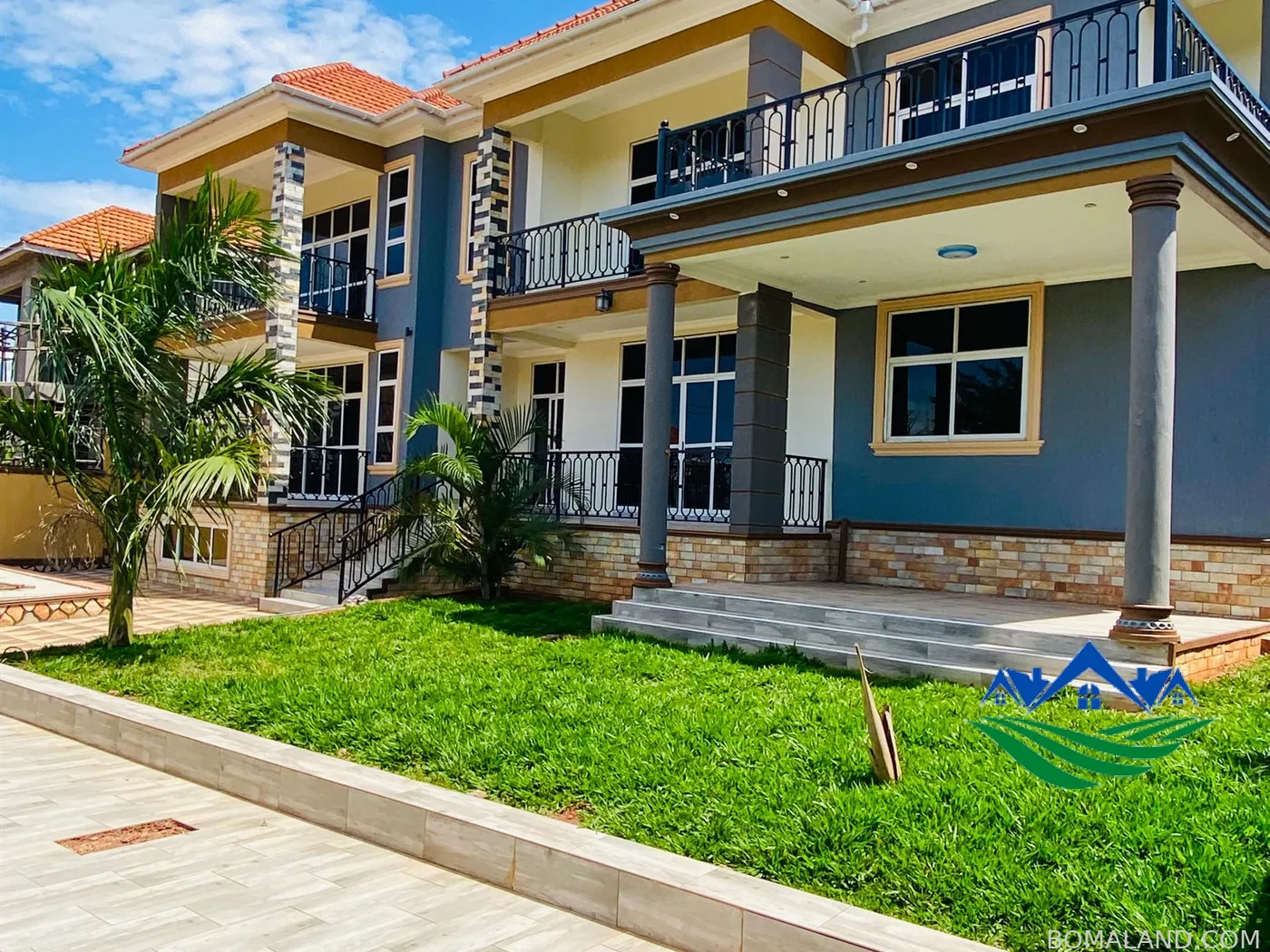 6 bedroom Mansion for sale in Kigo Wakiso Uganda