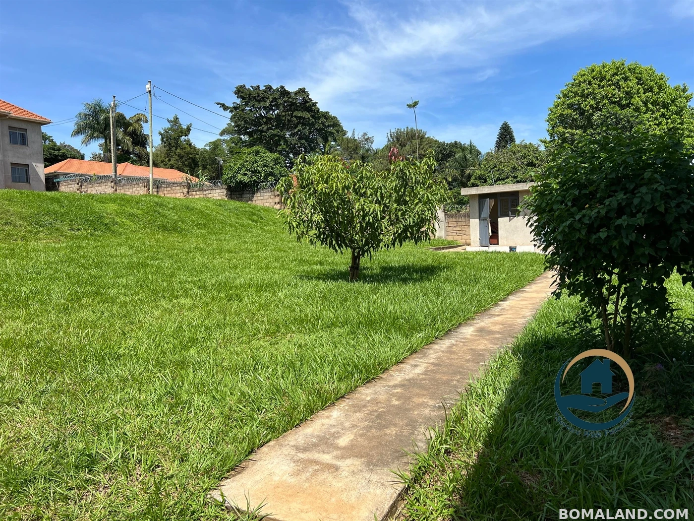 12 bedroom Apartment for sale in Entebbe Wakiso Uganda