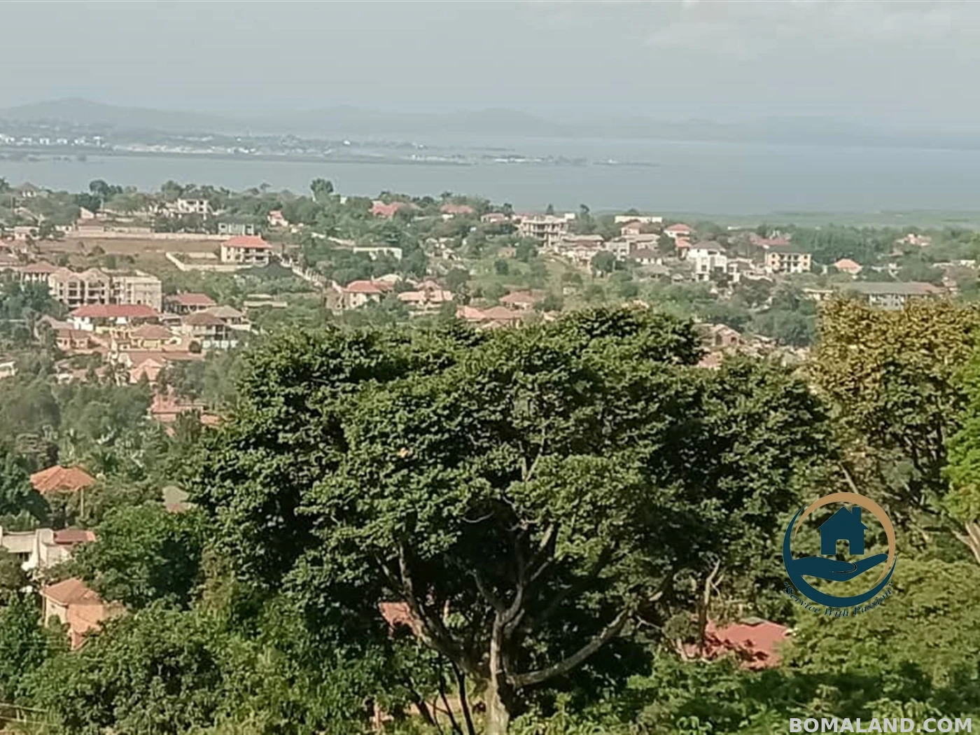 6 bedroom Mansion for sale in Kitende Wakiso Uganda