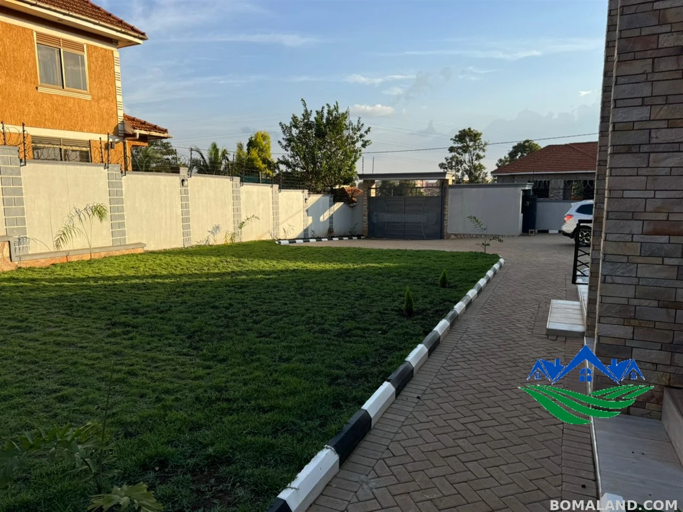 7 bedroom Mansion for sale in Kira Wakiso Uganda