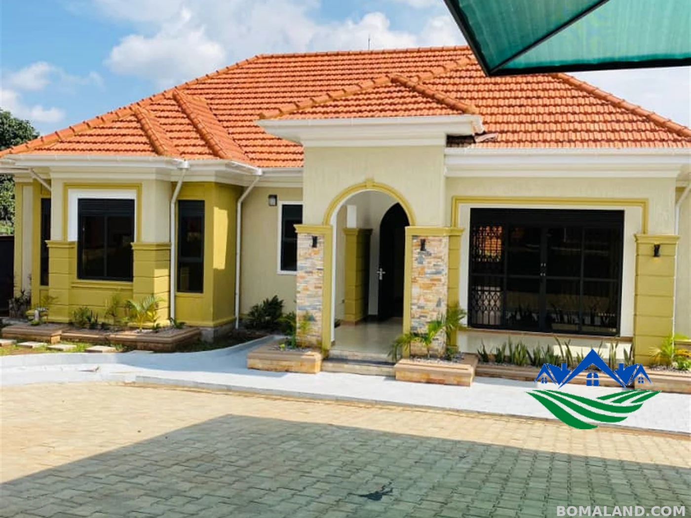4 bedroom Bungalow for sale in Bwebajja Wakiso Uganda