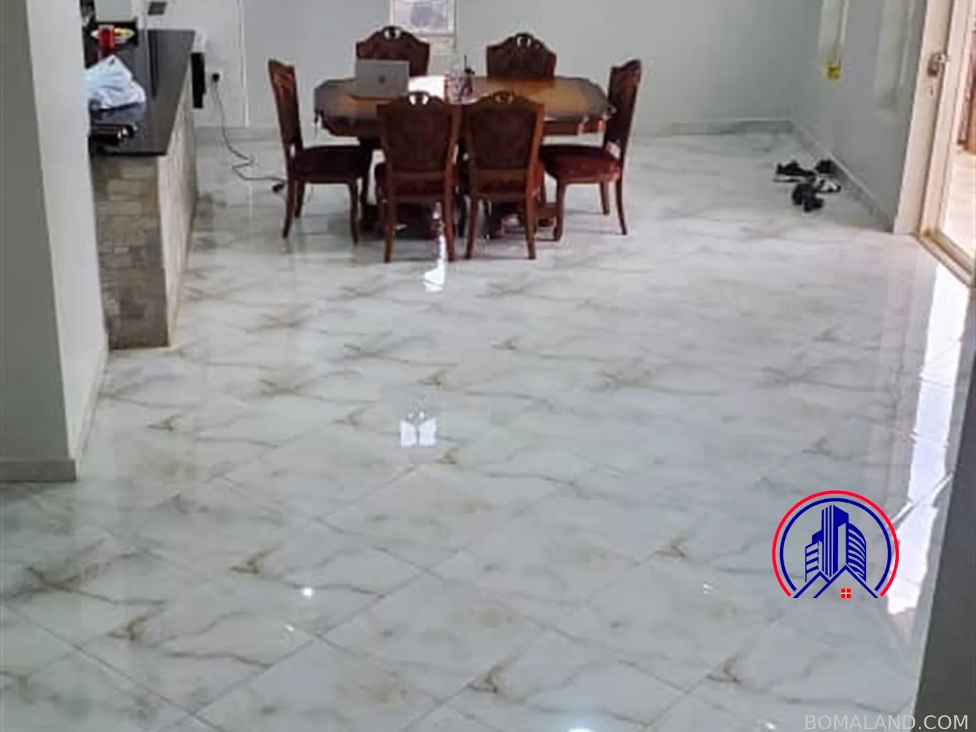 6 bedroom Storeyed house for sale in Kajjansi Wakiso Uganda