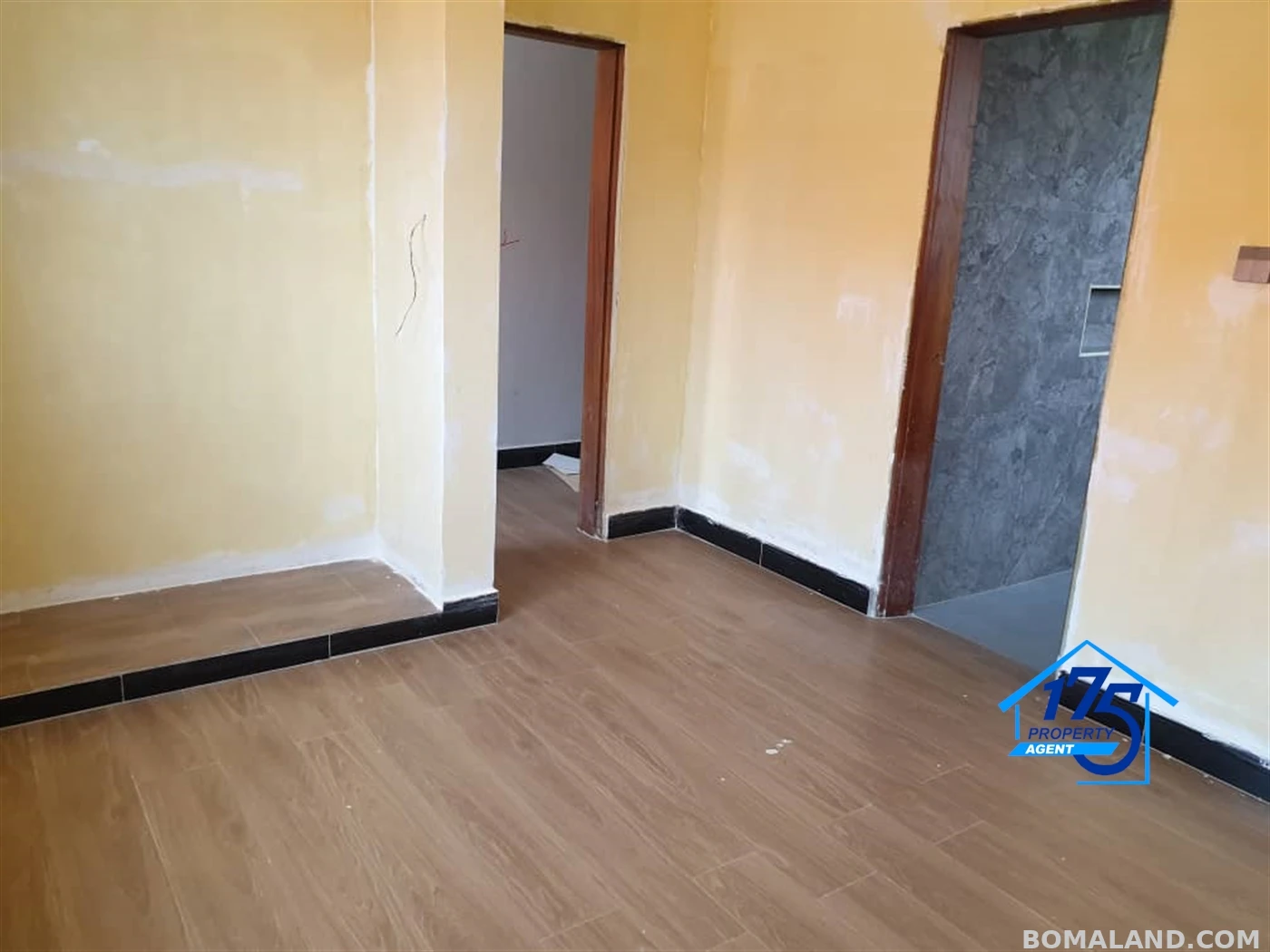 4 bedroom Duplex for sale in Entebbe Wakiso Uganda