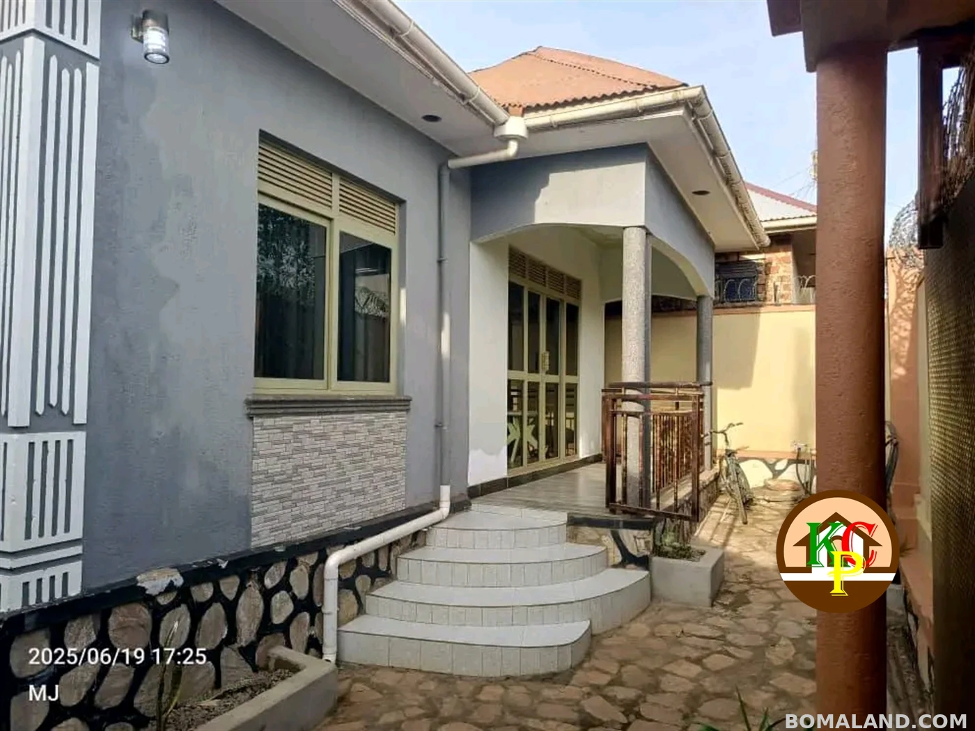 2 bedroom Bungalow for sale in Bulenga Mityana Uganda