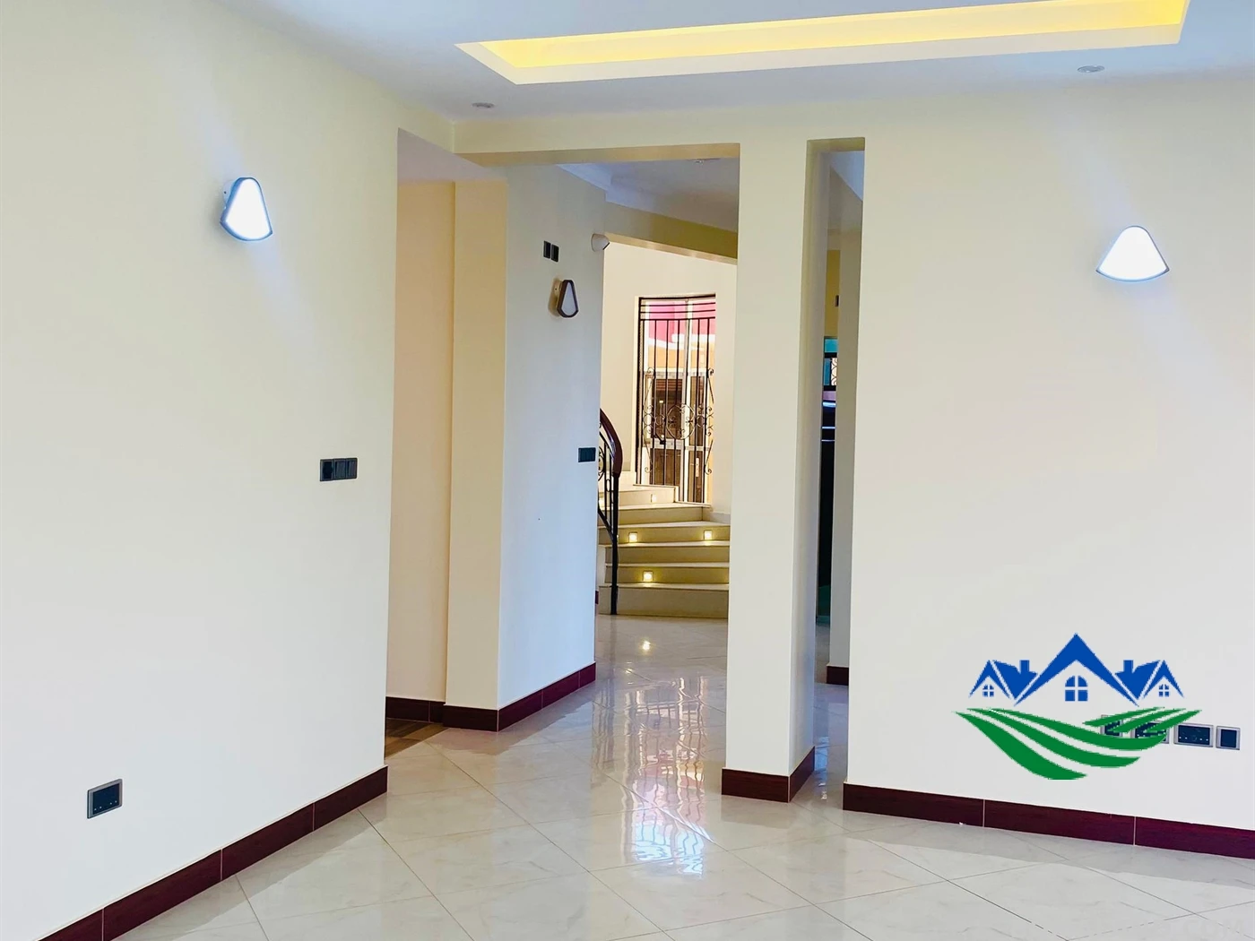 7 bedroom Mansion for sale in Munyonyo Wakiso Uganda