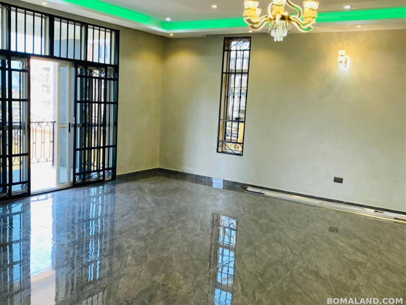 7 bedroom Mansion for sale in Kigo Kampala Uganda
