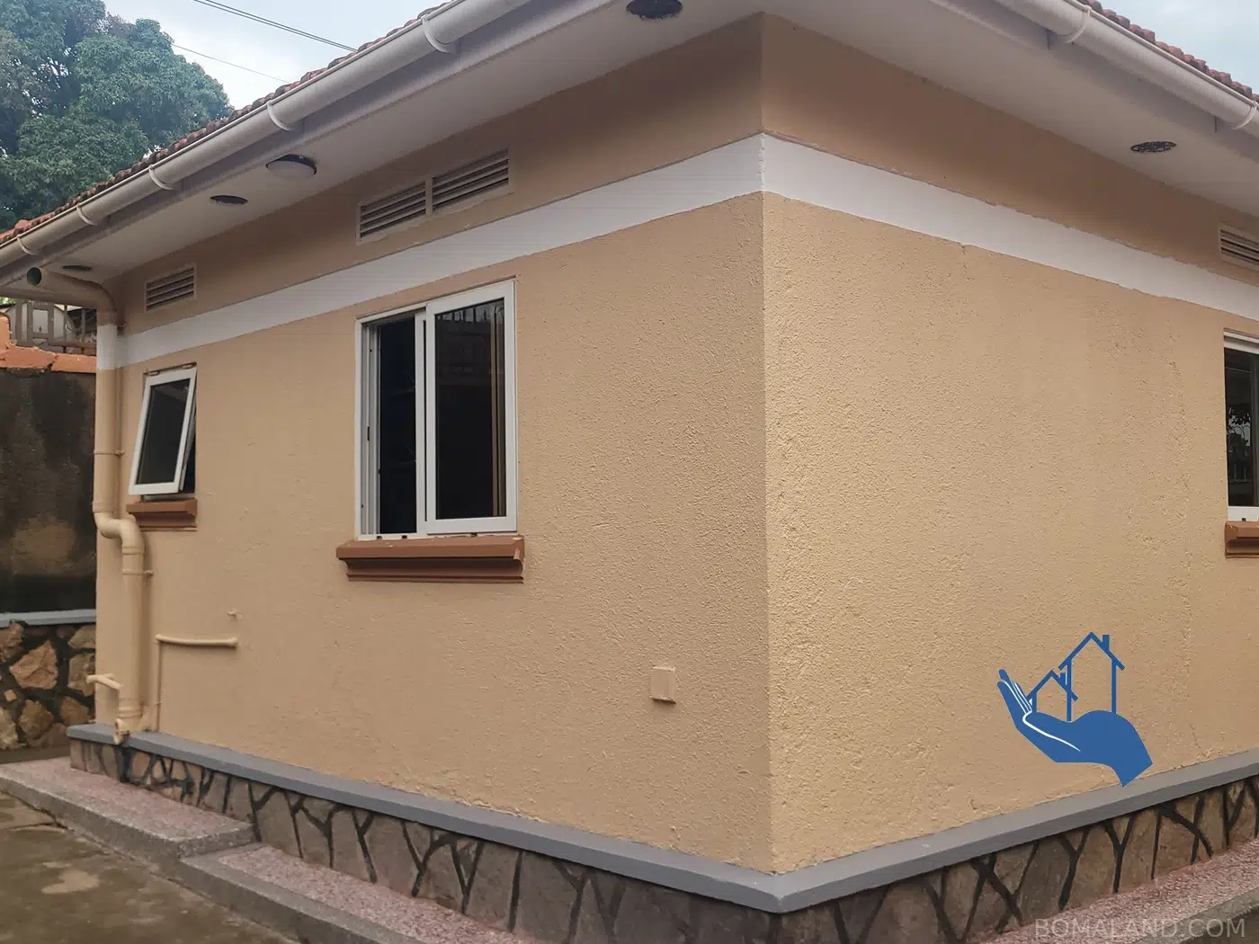 14 bedroom Bungalow for rent in Kansanga Kampala Uganda