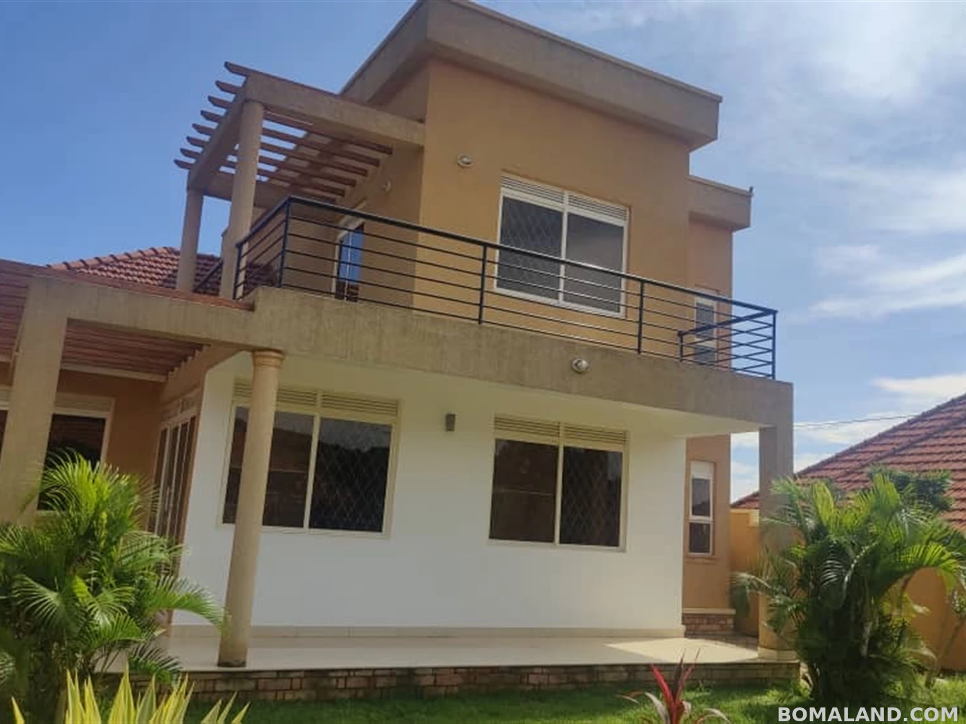 4 bedroom Storeyed house for sale in Kitende Wakiso Uganda