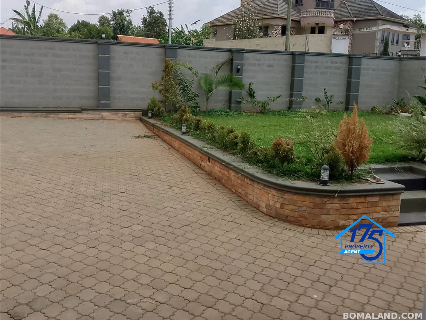 4 bedroom Bungalow for sale in Sonde Wakiso Uganda