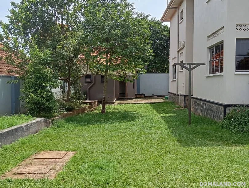 5 bedroom Town House for sale in Nakweelo Wakiso Uganda