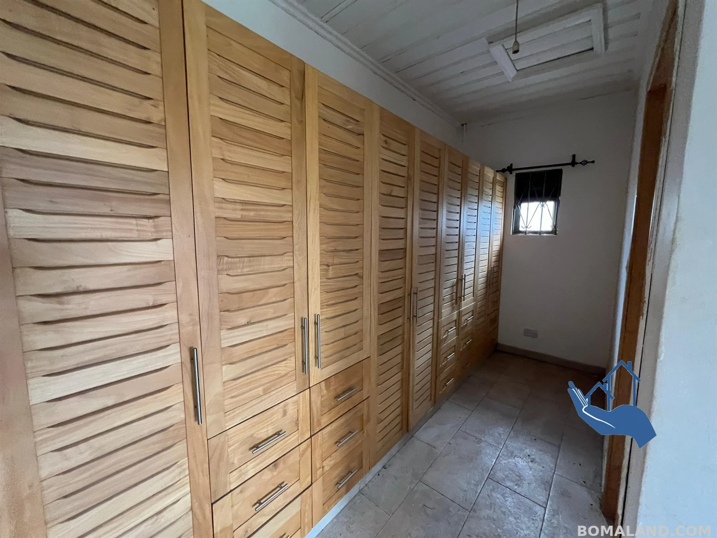 4 bedroom Bungalow for sale in Muyenga Kampala Uganda