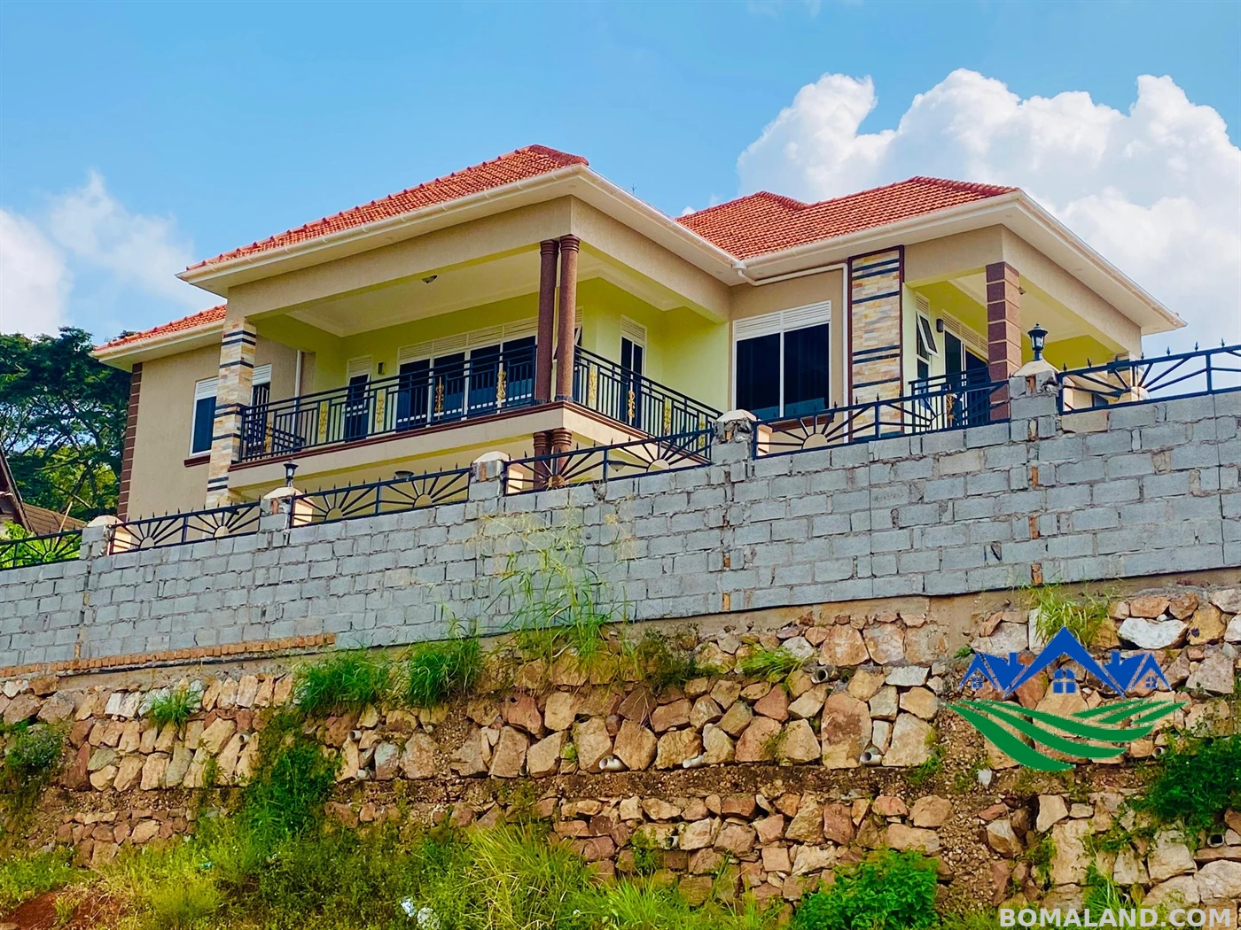 7 bedroom Mansion for sale in Bwebajja Wakiso Uganda