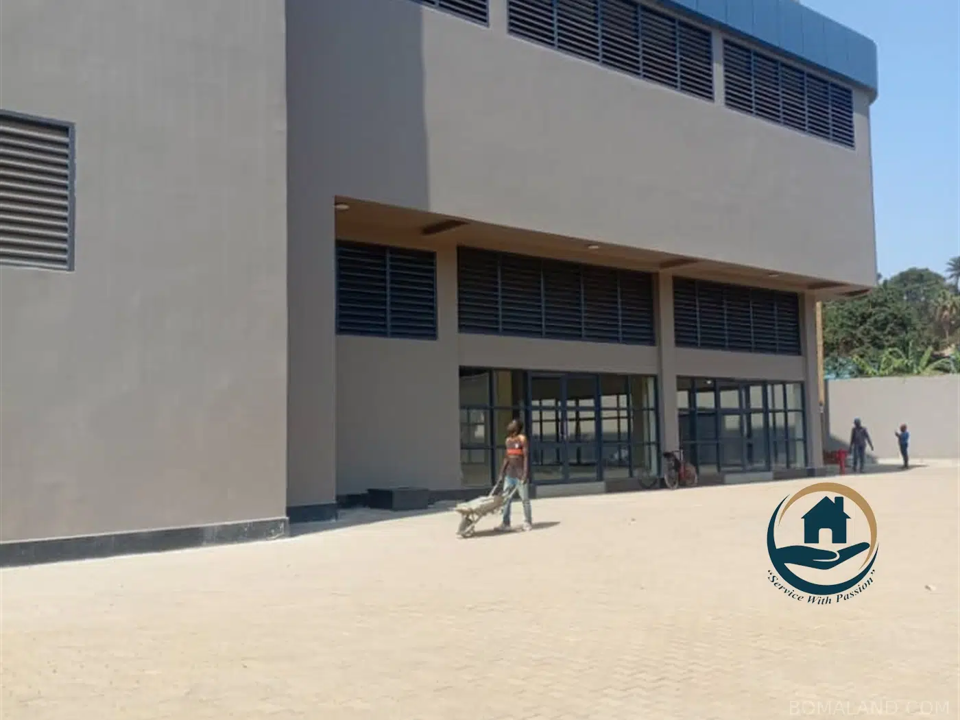 Warehouse for rent in Bugoloobi Kampala Uganda