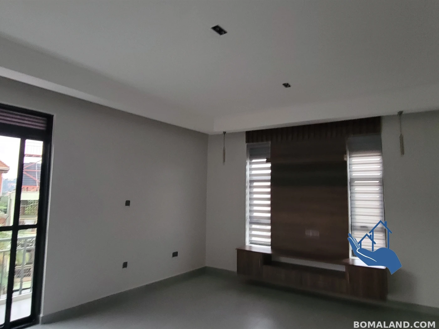 3 bedroom Apartment block for sale in Munyonyo Kampala Uganda