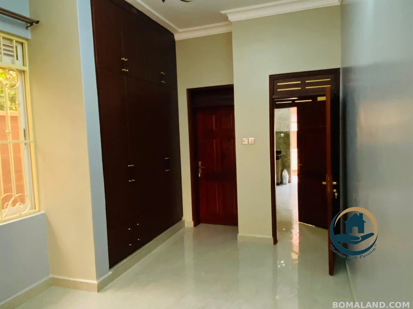 4 bedroom Bungalow for sale in Kitende Wakiso Uganda