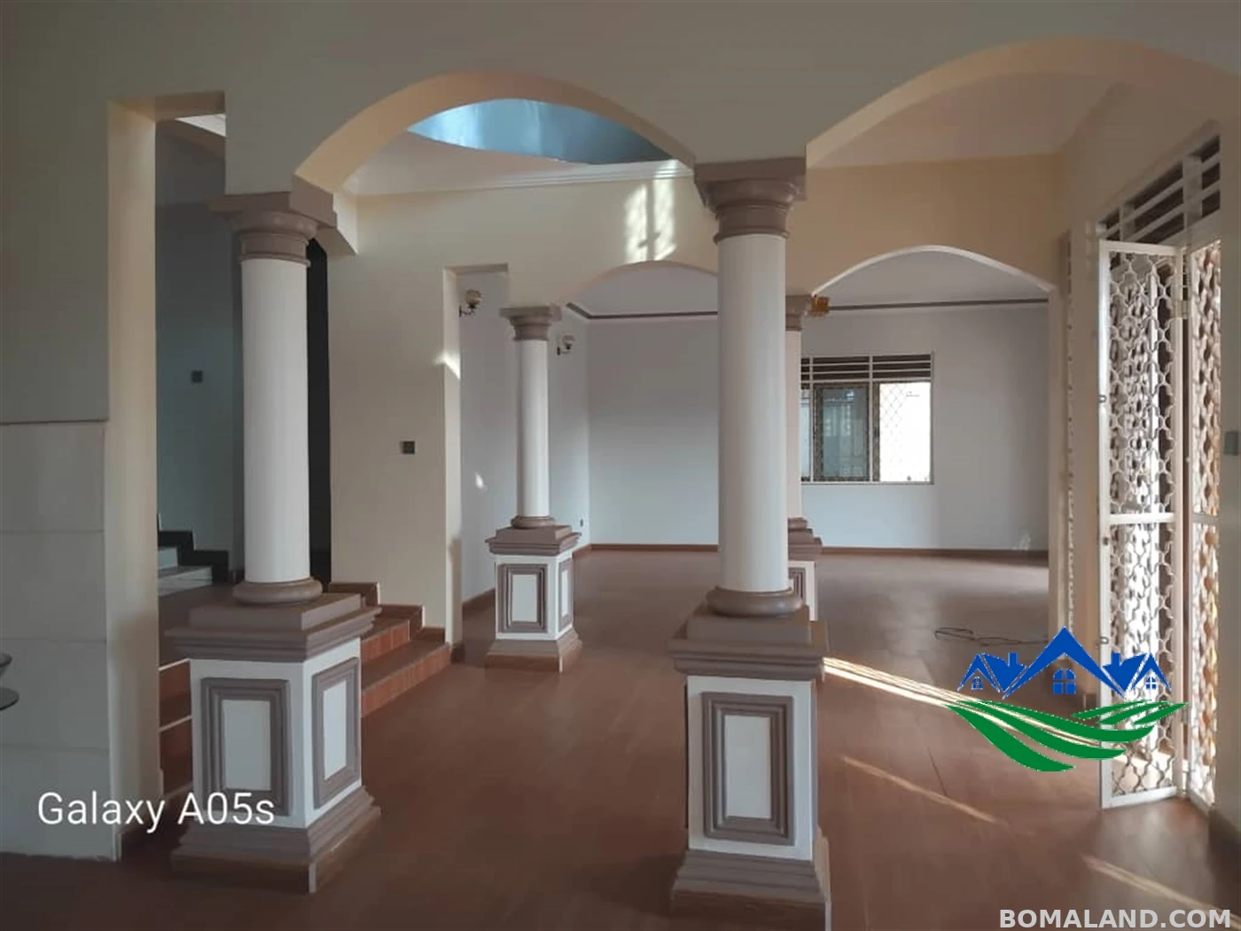 7 bedroom Mansion for sale in Gayaza Wakiso Uganda
