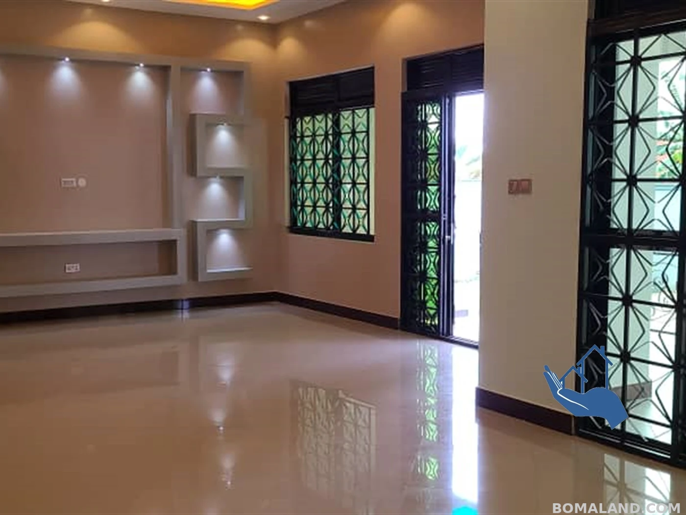 4 bedroom Bungalow for sale in Kitende Wakiso Uganda