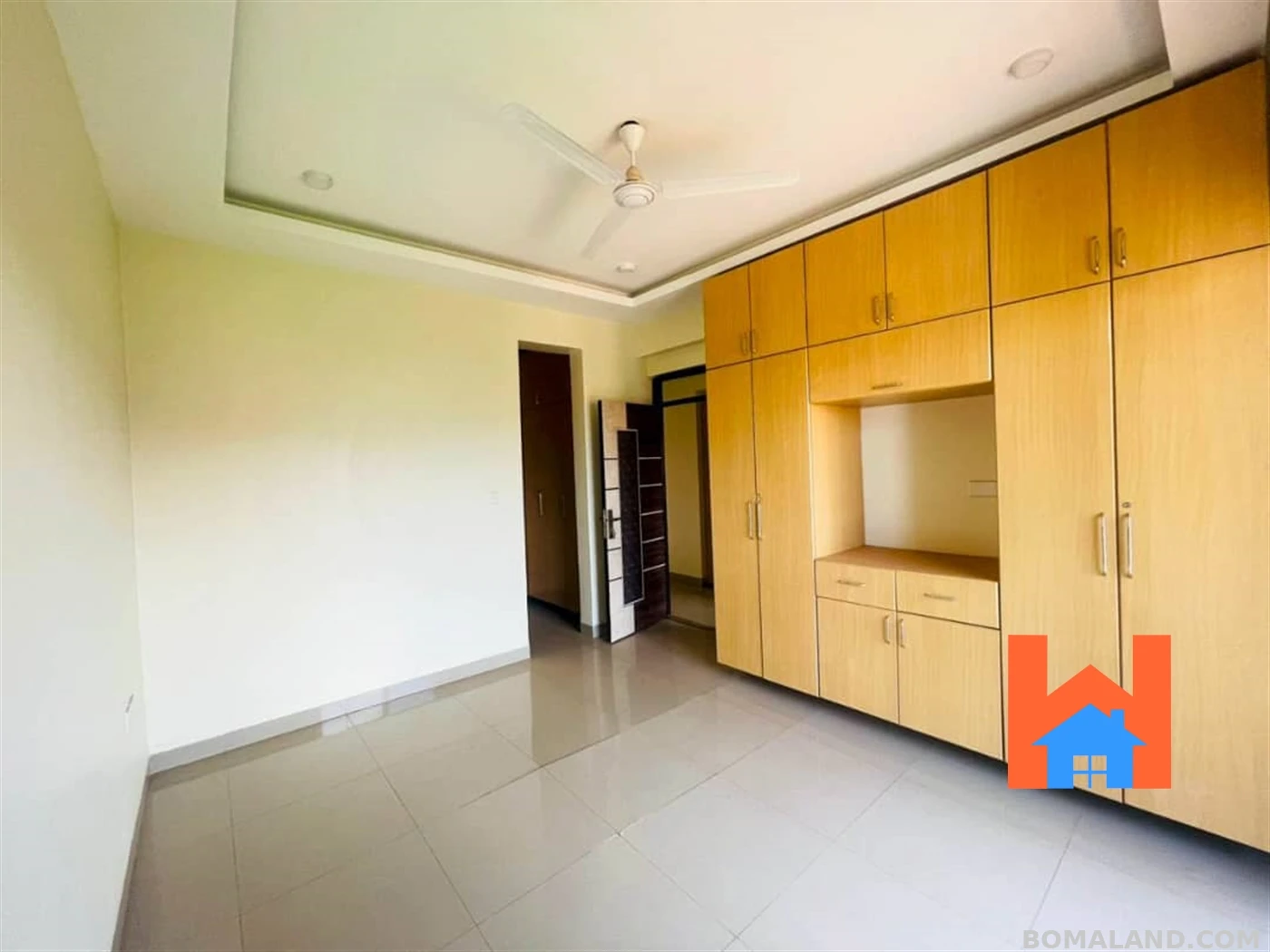 4 bedroom Penthouse for sale in Bugoloobi Kampala Uganda