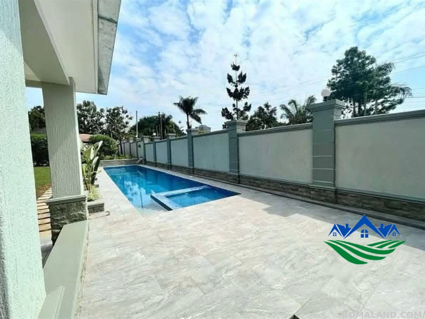 5 bedroom Storeyed house for sale in Naguru Kampala Uganda