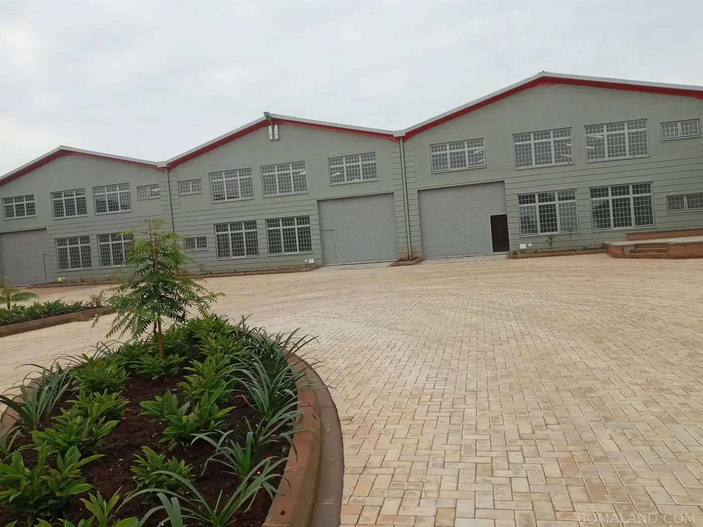 Warehouse for rent in Wankulukuku Kampala Uganda
