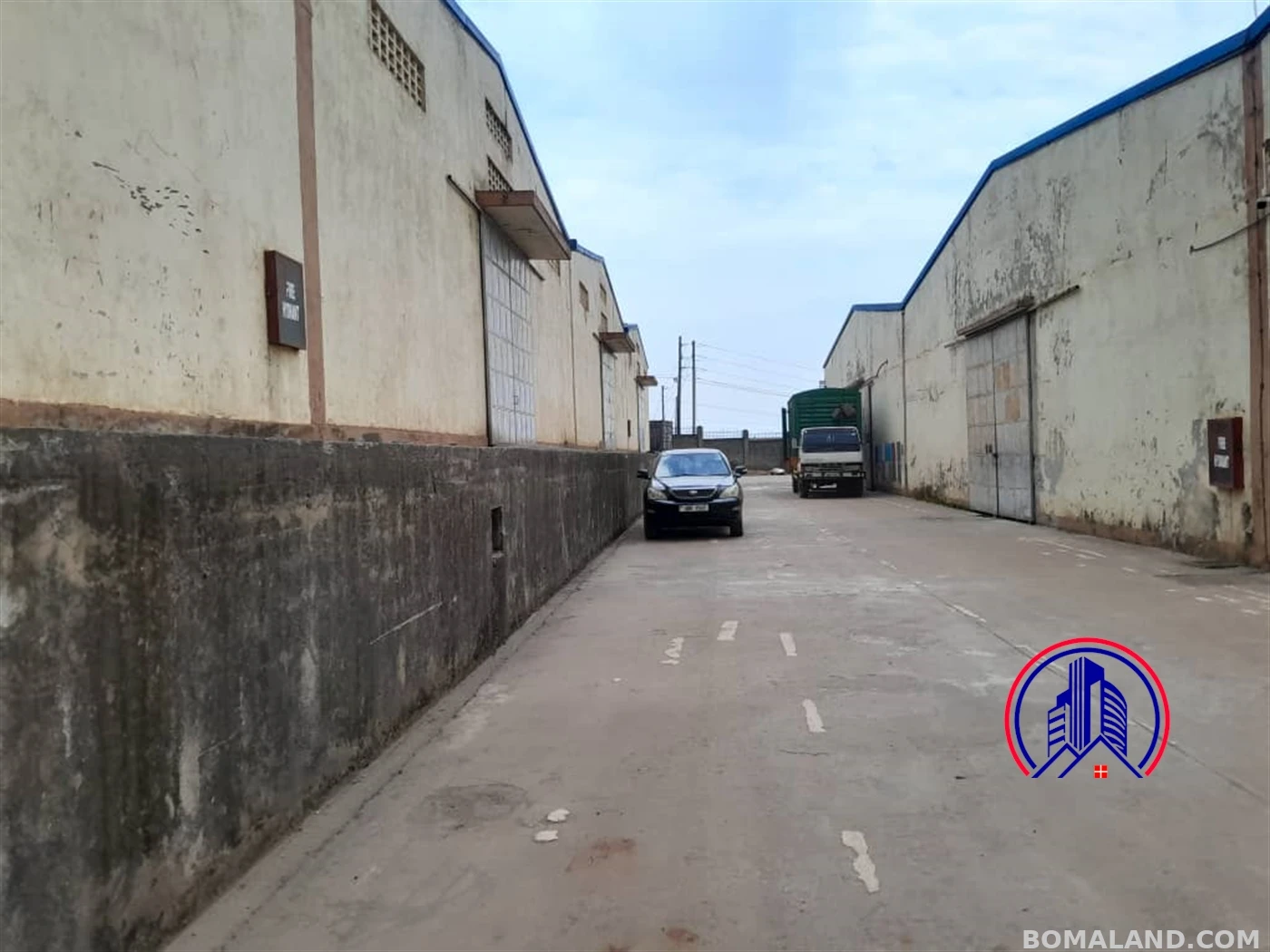 Warehouse for rent in Luzira Kampala Uganda