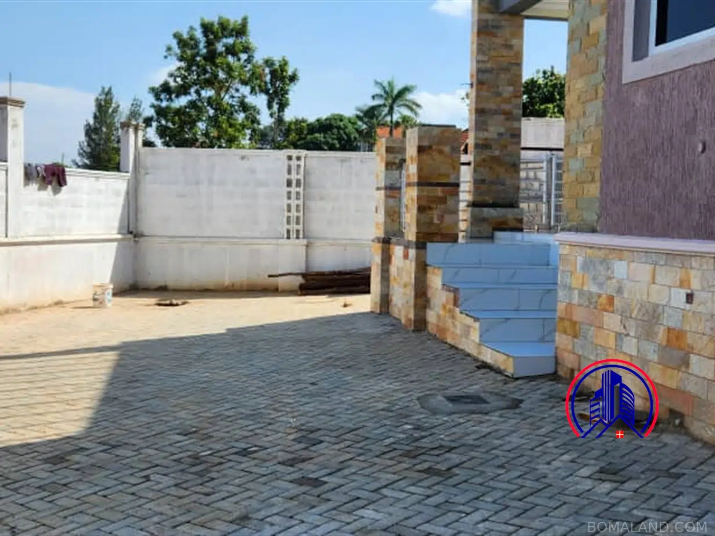 5 bedroom Storeyed house for sale in Kitende Wakiso Uganda