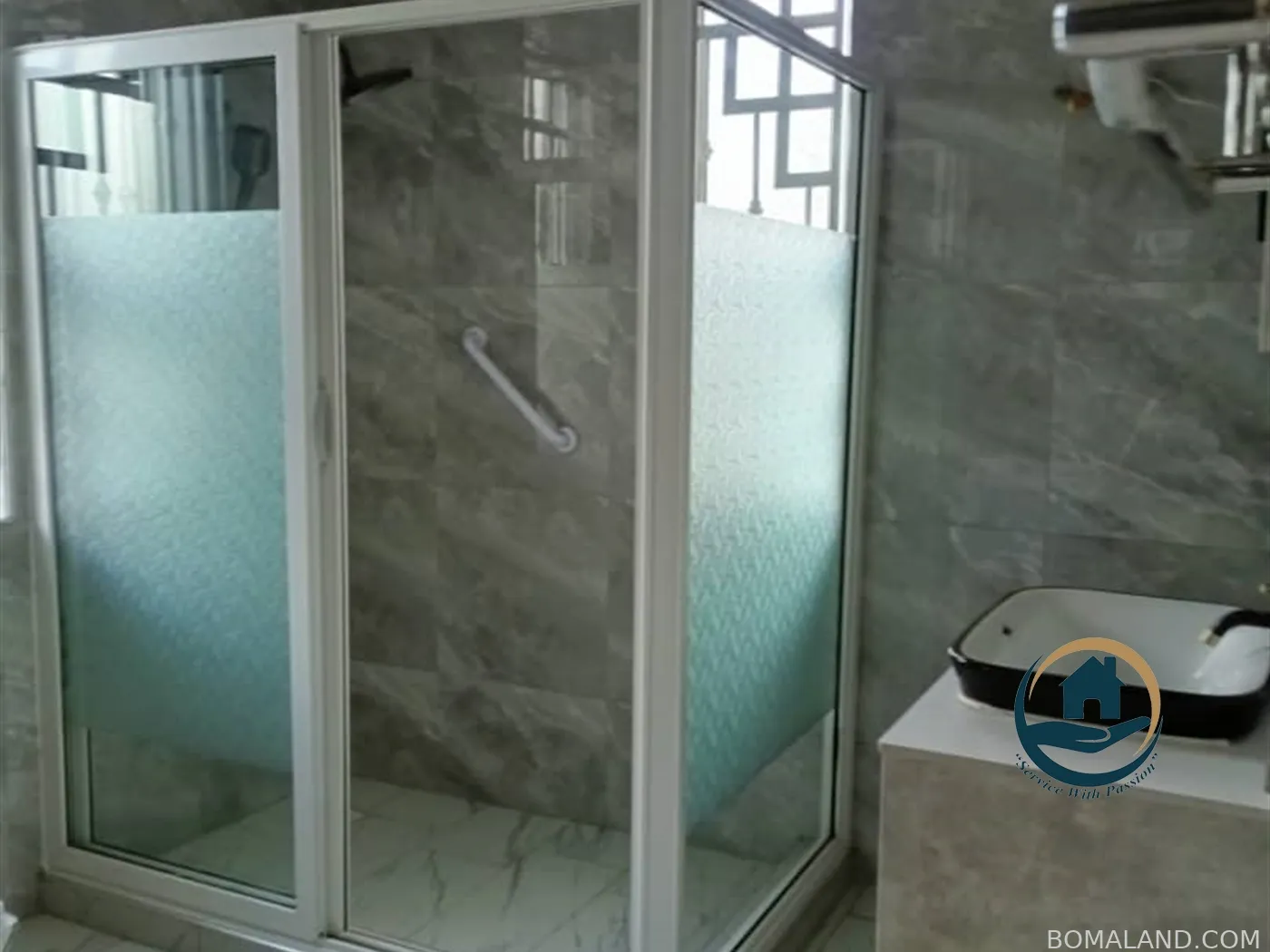 4 bedroom Bungalow for sale in Kajjansi Wakiso Uganda