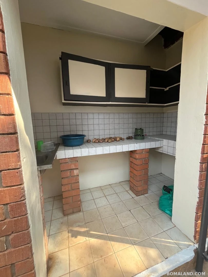 4 bedroom Bungalow for rent in Kansanga Kampala Uganda