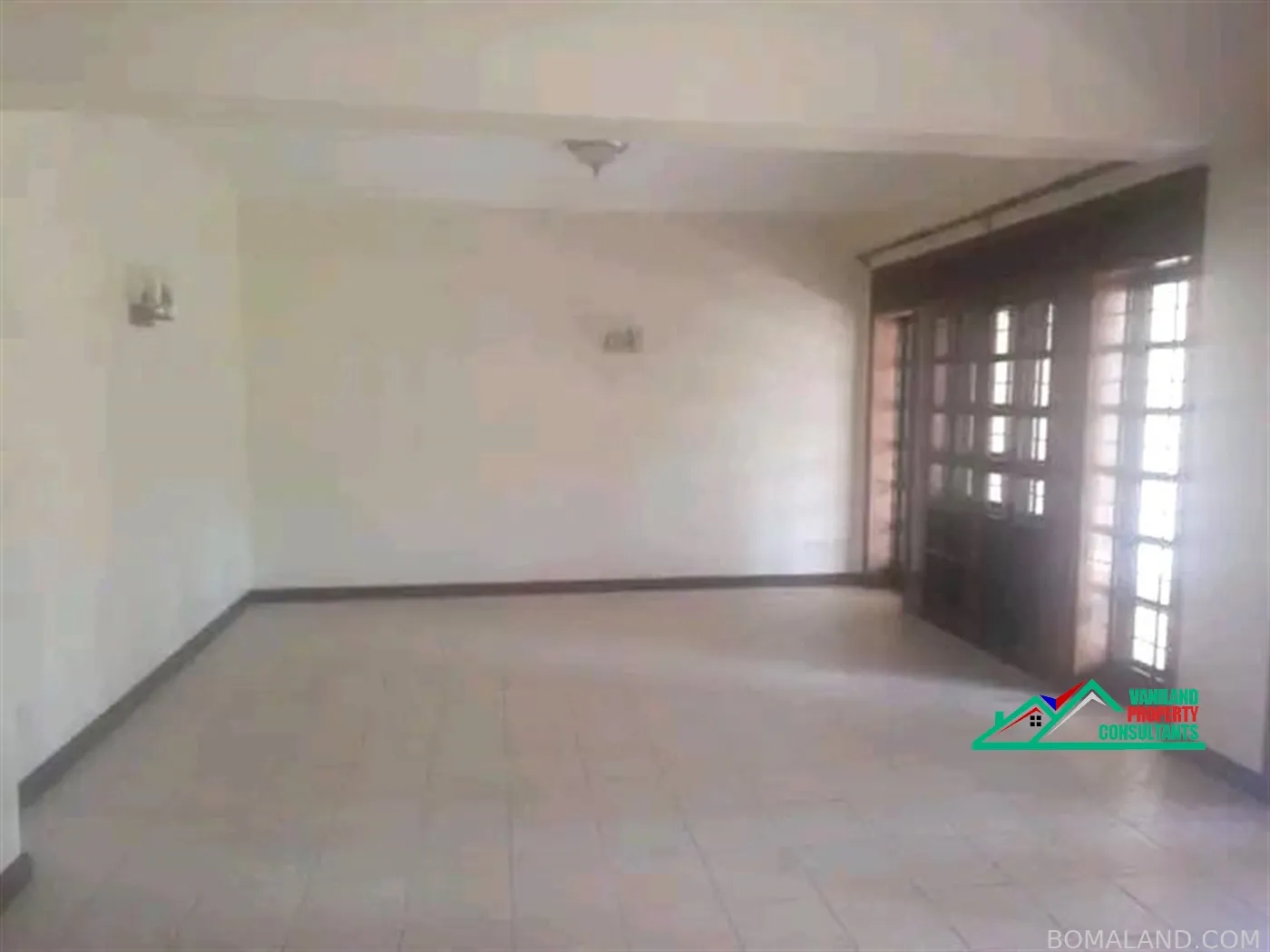 4 bedroom Town House for rent in Bugoloobi Kampala Uganda