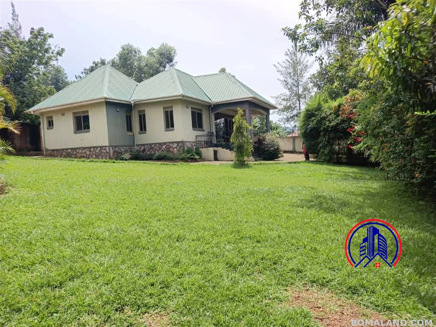 4 bedroom Bungalow for sale in Nkoowe Wakiso Uganda