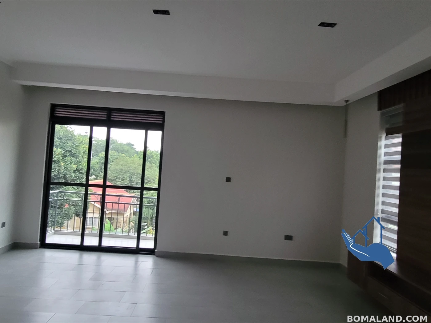 3 bedroom Apartment block for sale in Munyonyo Kampala Uganda
