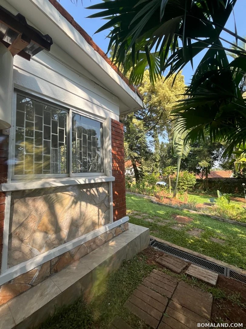 4 bedroom Bungalow for rent in Kansanga Kampala Uganda