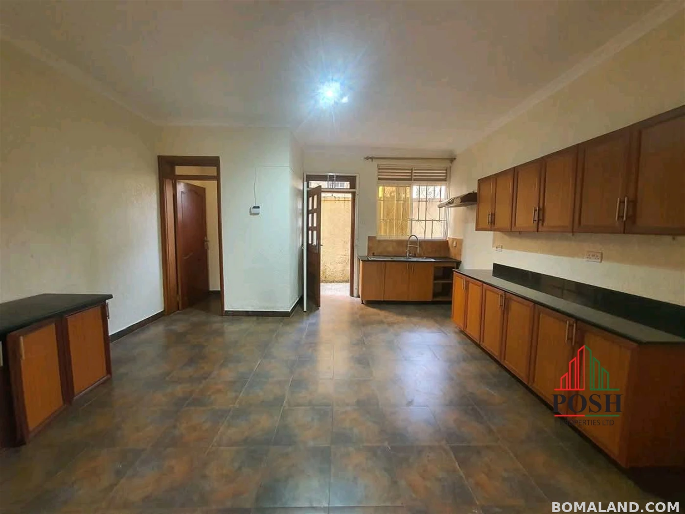 5 bedroom Villa for rent in Kansanga Kampala Uganda