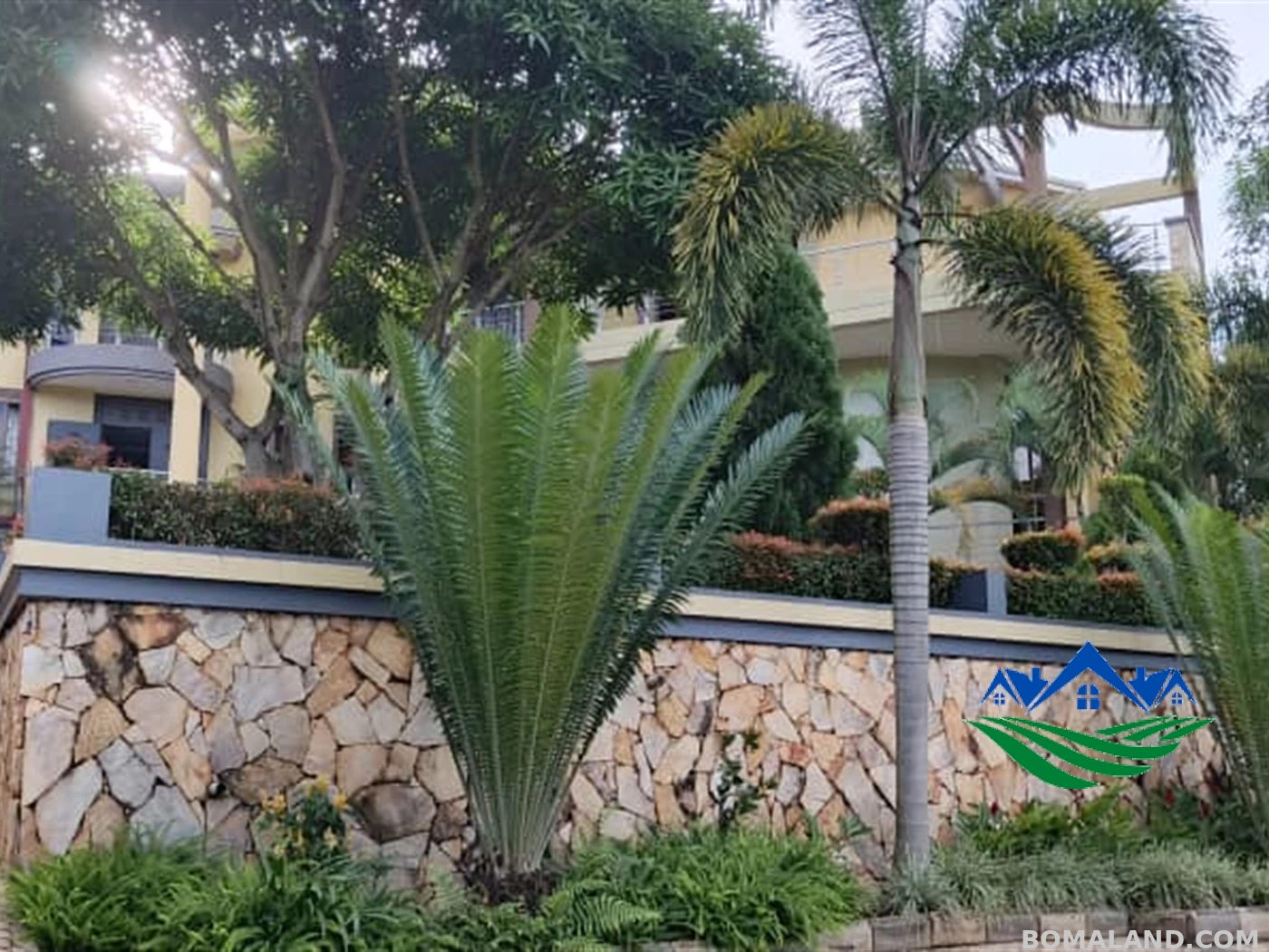 5 bedroom Mansion for sale in Lubowa Wakiso Uganda