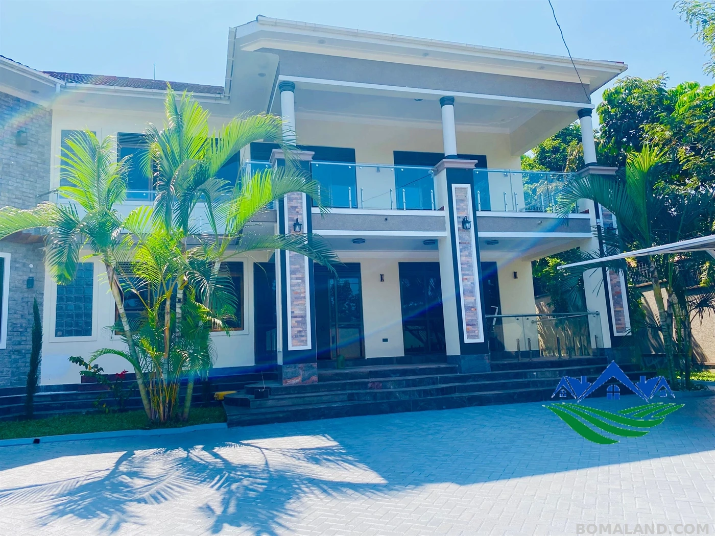 5 bedroom Mansion for sale in Munyonyo Wakiso Uganda
