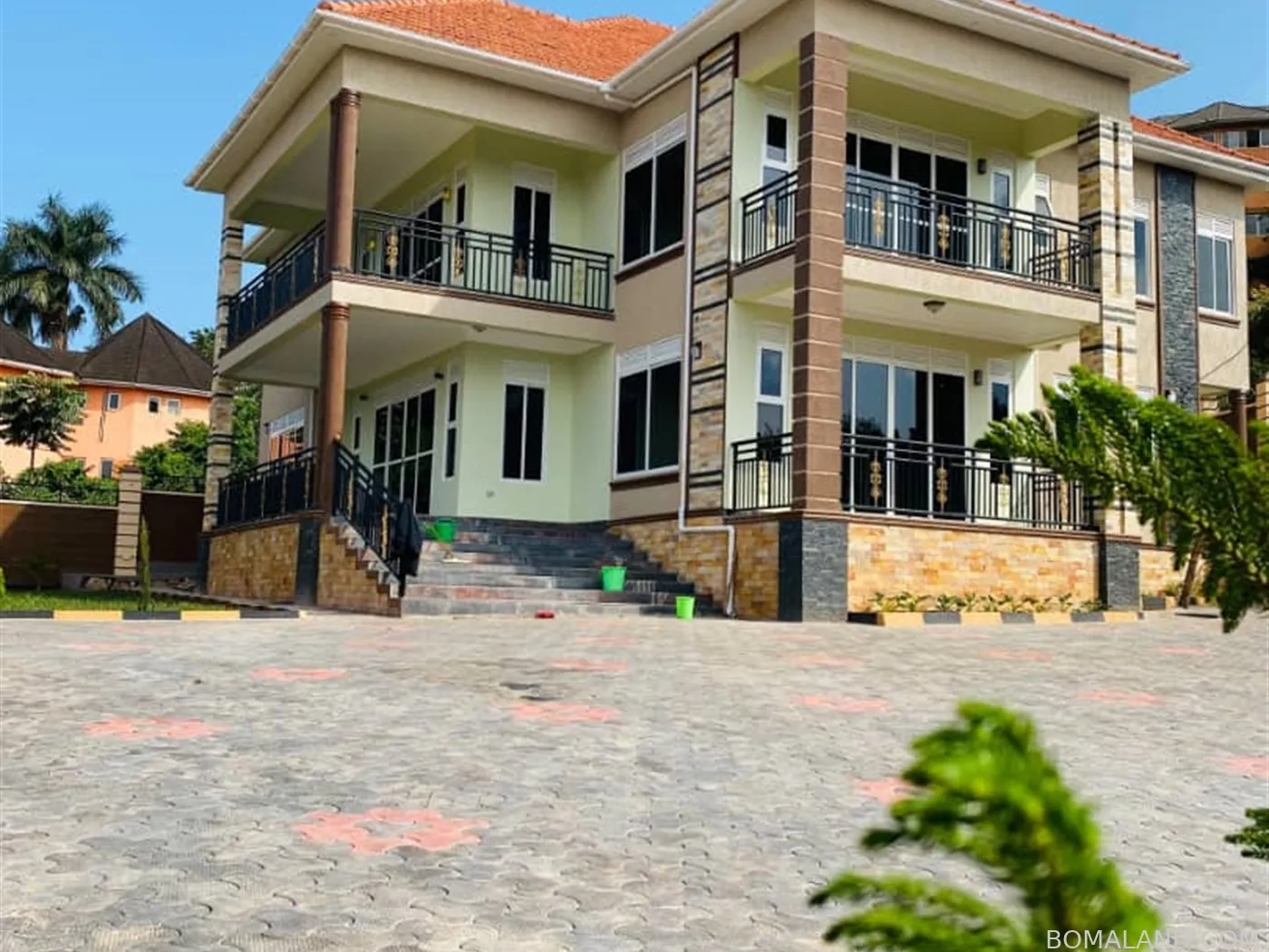 6 bedroom Mansion for sale in Bwebajja Wakiso Uganda