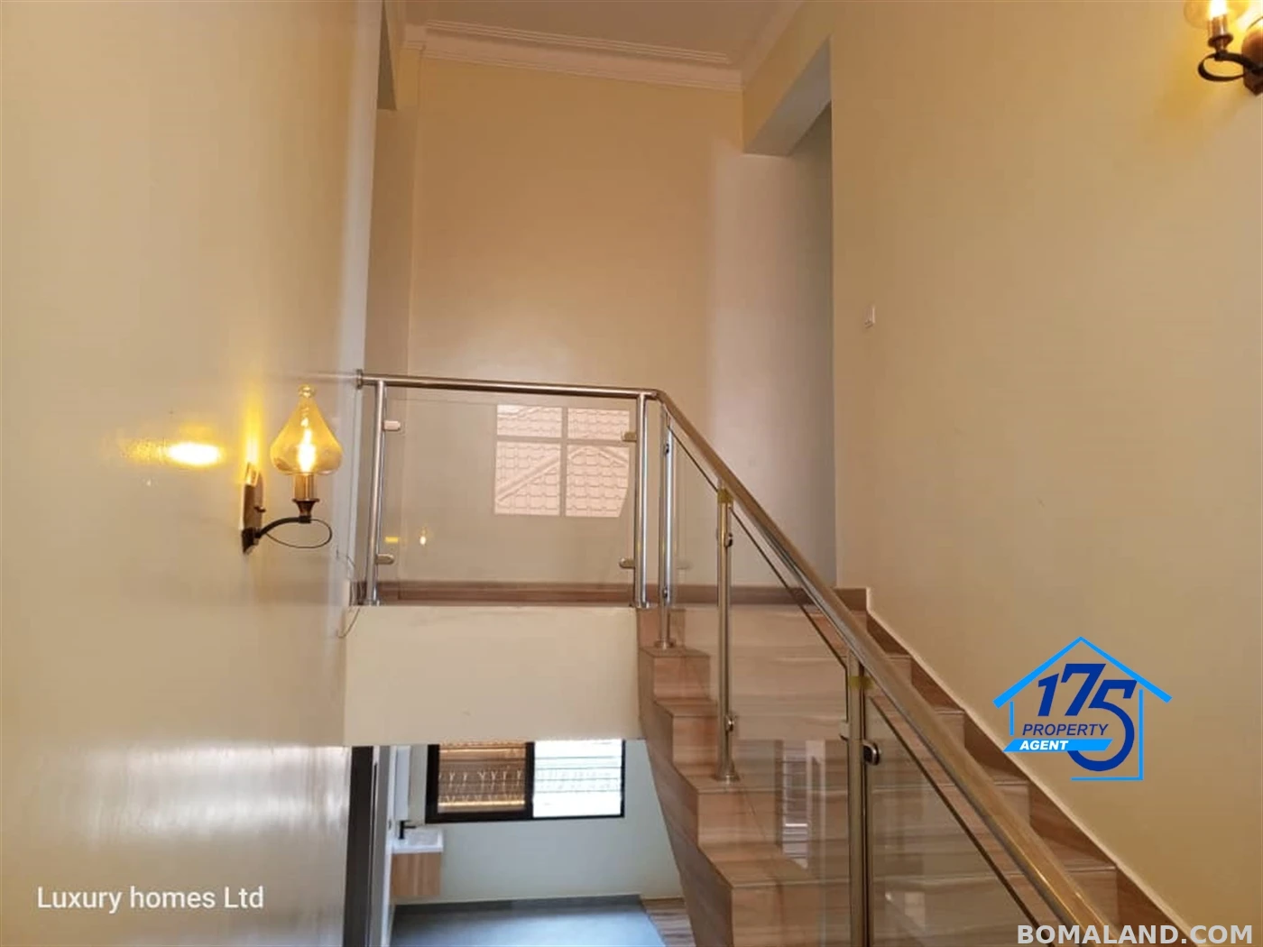 6 bedroom Duplex for sale in Kira Wakiso Uganda