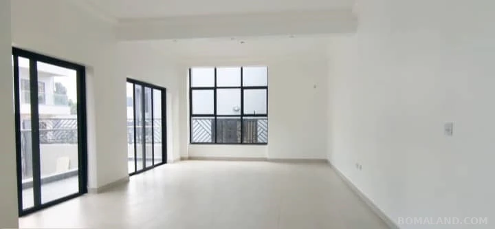 4 bedroom Storeyed house for sale in Mbuya Kampala Uganda