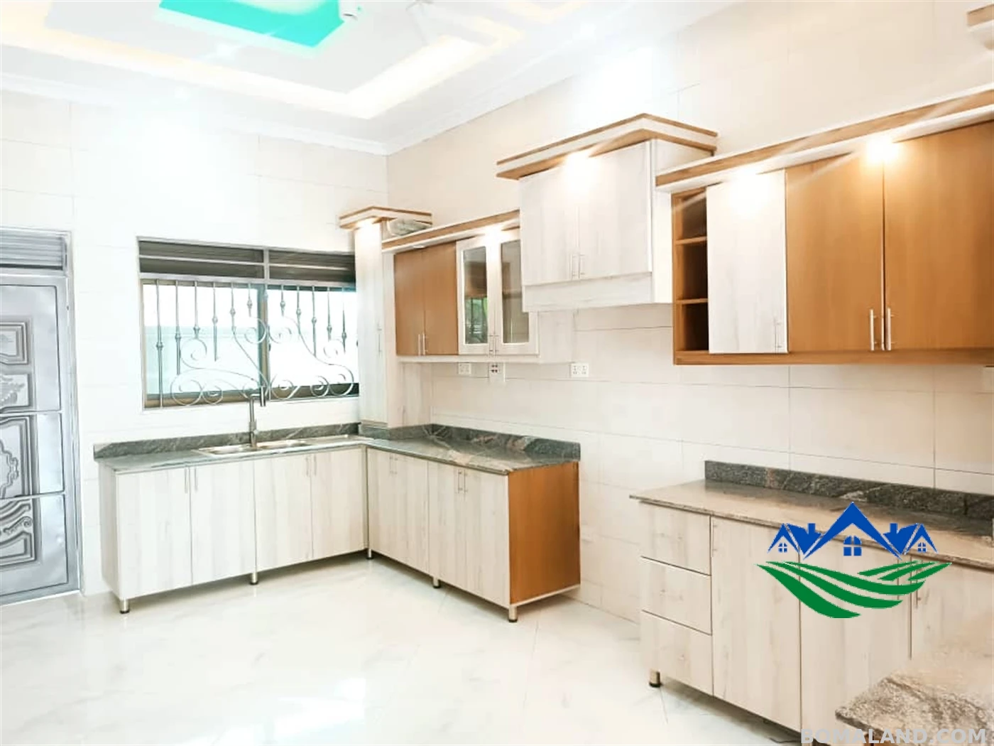 4 bedroom Bungalow for sale in Namugongo Wakiso Uganda