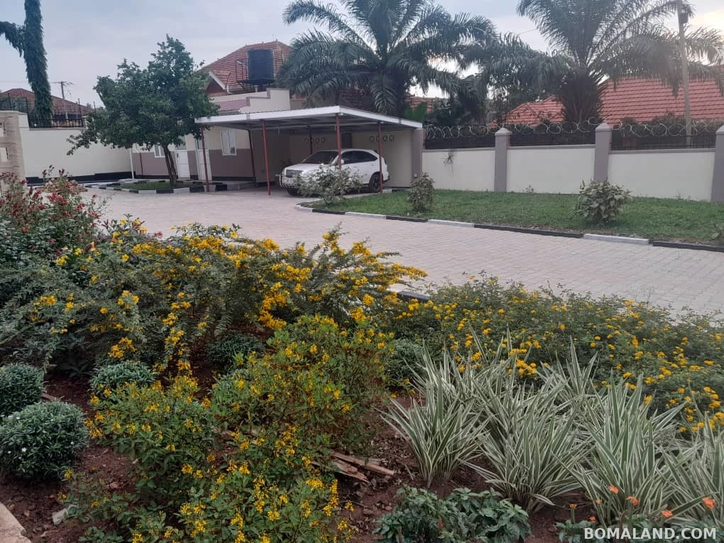 4 bedroom Bungalow for rent in Bbunga Kampala Uganda