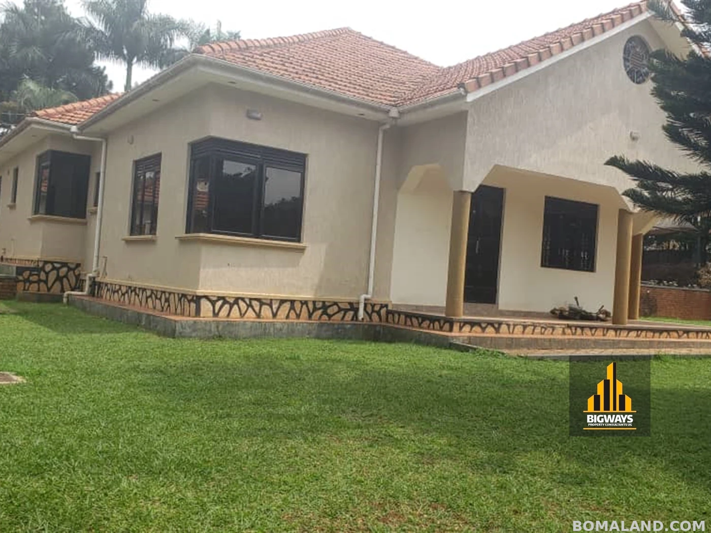 4 bedroom Bungalow for sale in Lubowa Wakiso Uganda