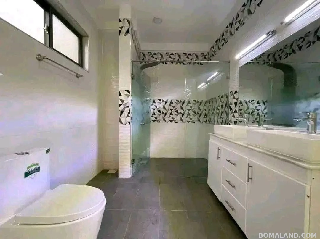 4 bedroom Villa for sale in Naguru Kampala Uganda