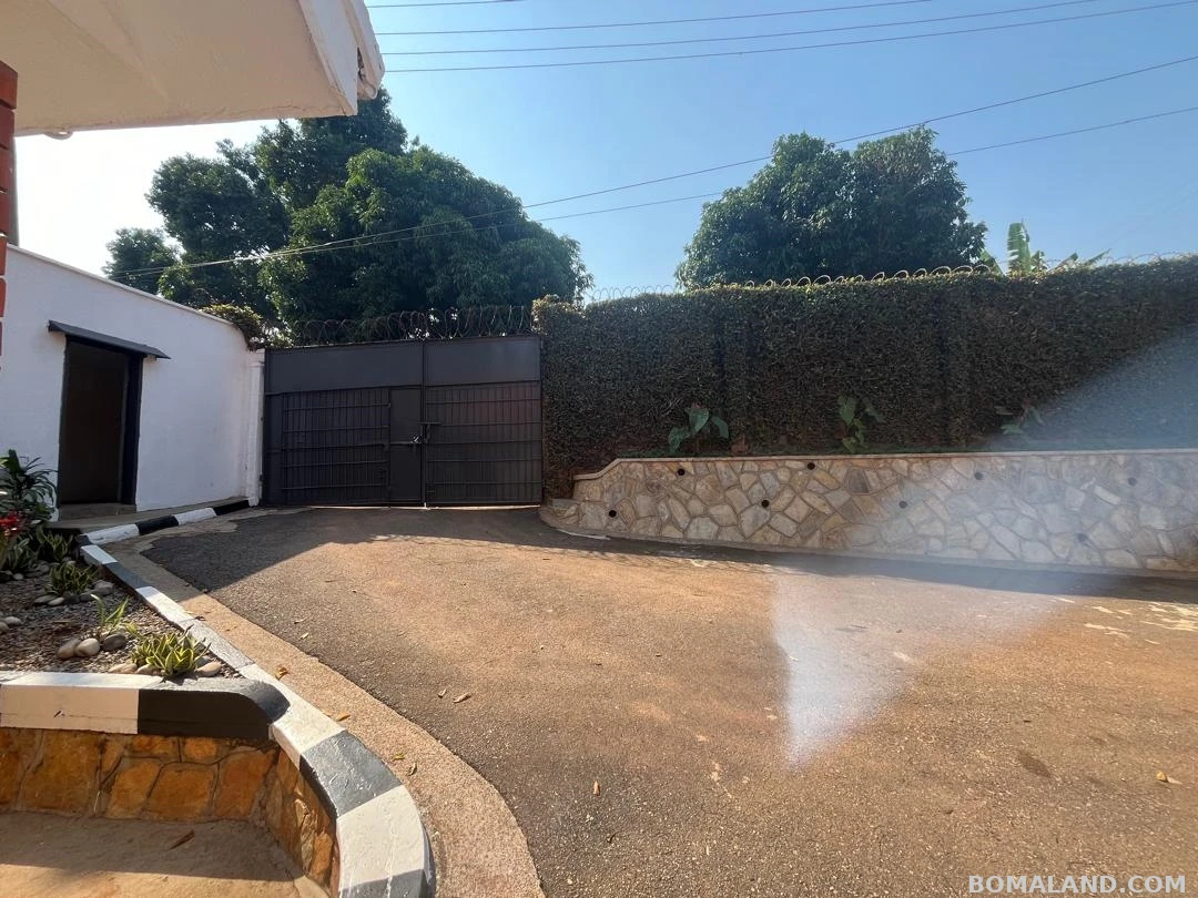 4 bedroom Bungalow for rent in Kansanga Kampala Uganda