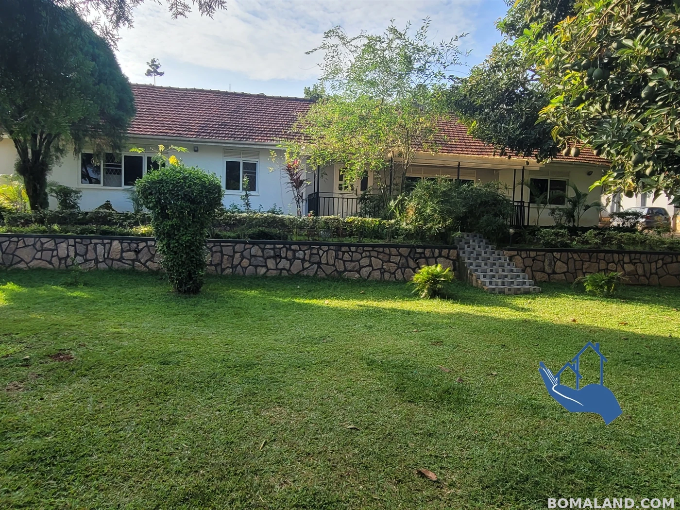 4 bedroom Bungalow for sale in Muyenga Kampala Uganda